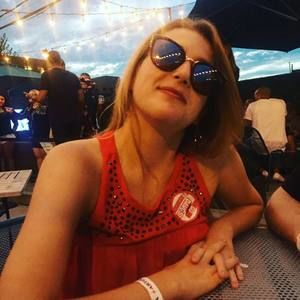 Meet your Posher, Abby